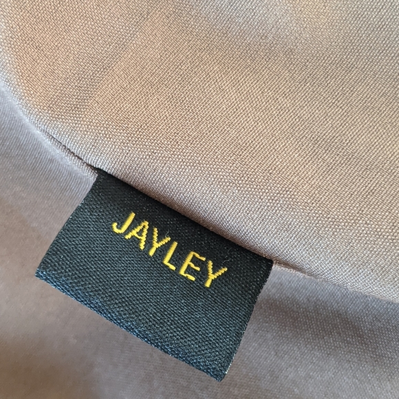 Jayley Bronze Stadium Puffer coat NWOT o/s - Picture 7 of 9